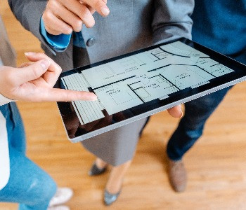 Valutazioni e perizie di immobili residenziali e commerciali